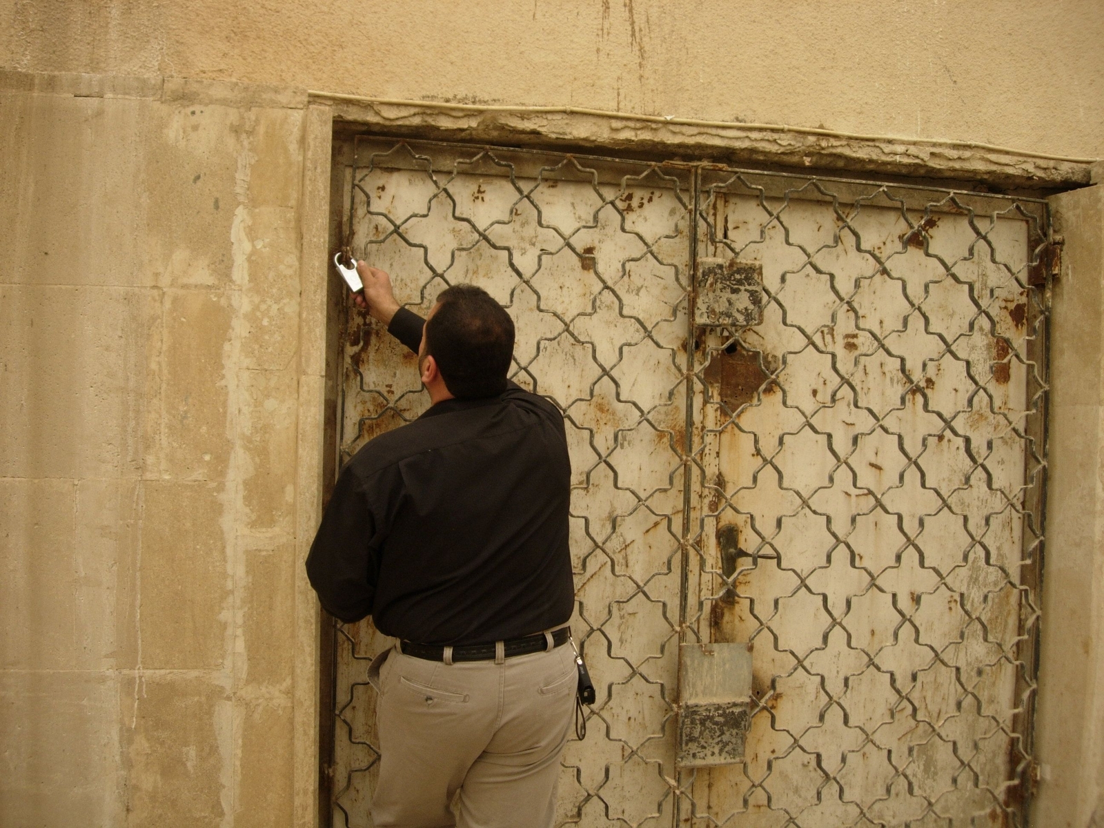 Fermeture du musée culturel de Mossoul, 2008