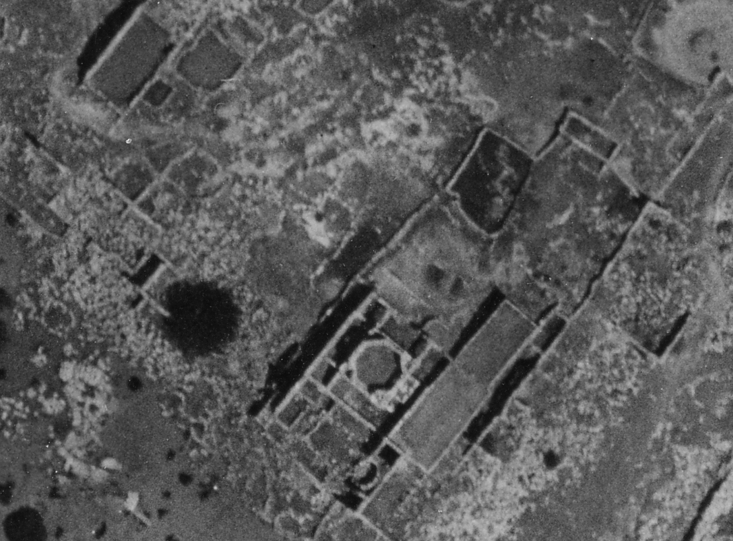 Vue aérienne du baptistère 1937