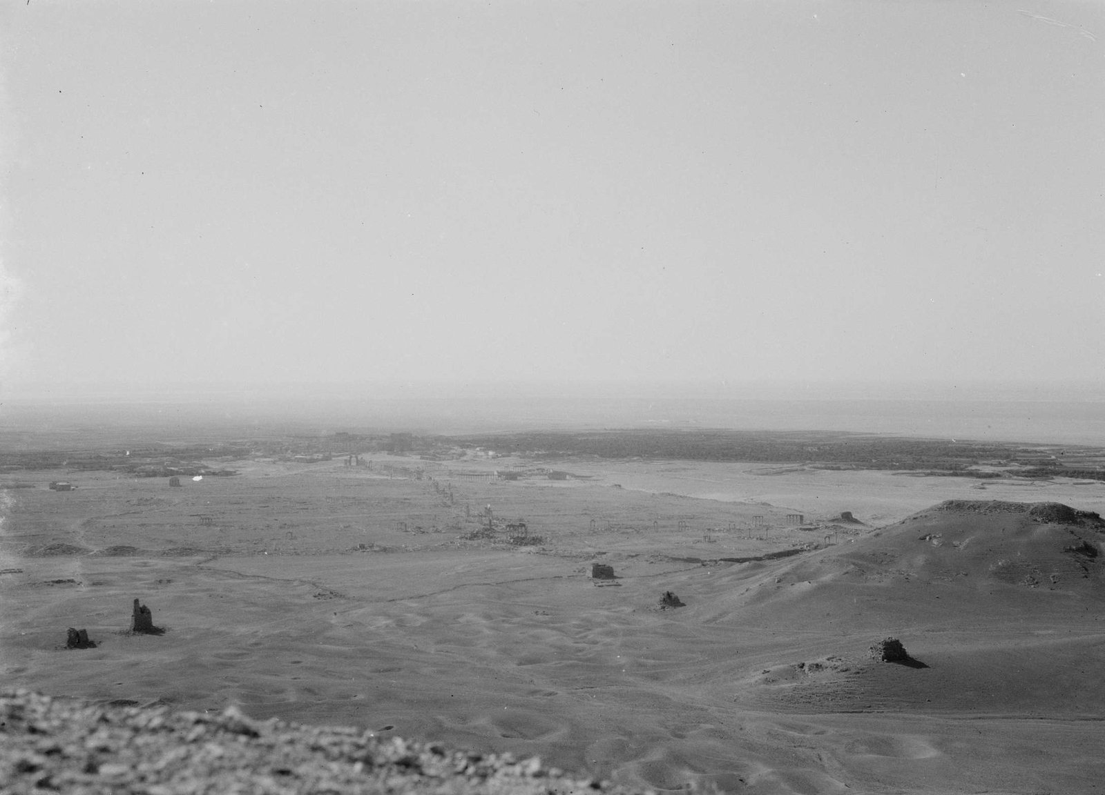 La vallée de Palmyre. Mai 1929