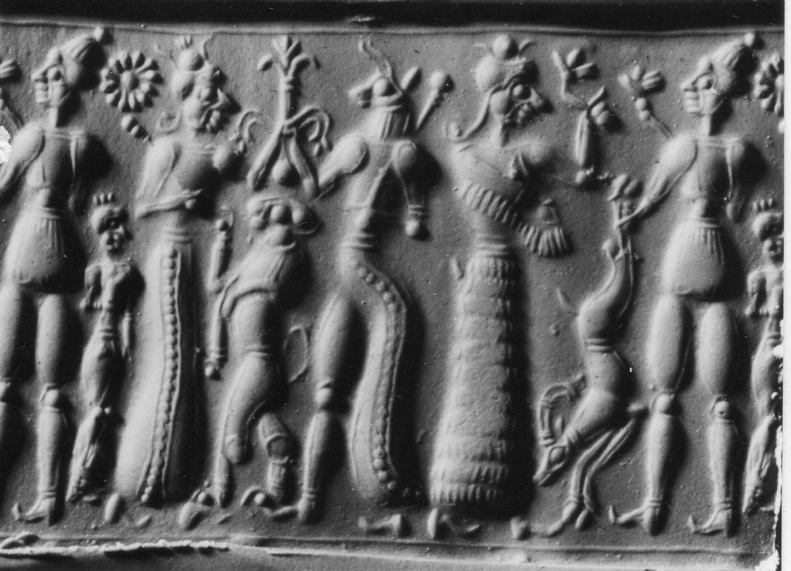 Déesse, génie à tête de caprin et maître des animaux