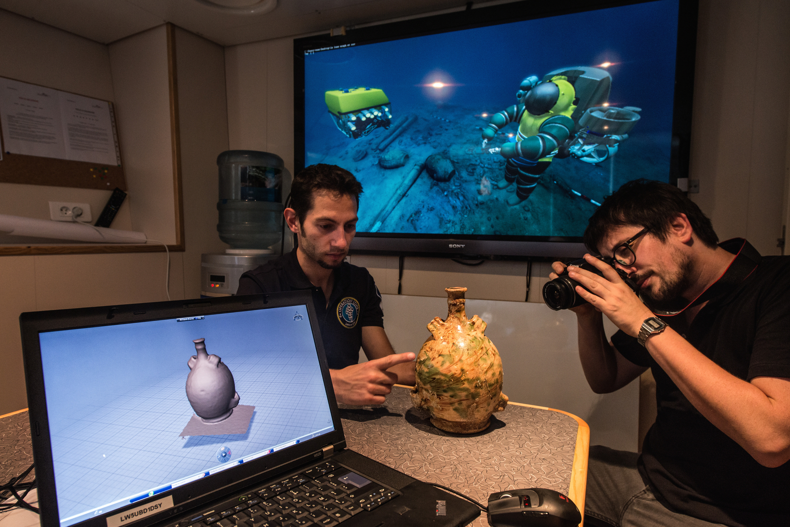 Photographie de la photogrammétrie d'une bouteille