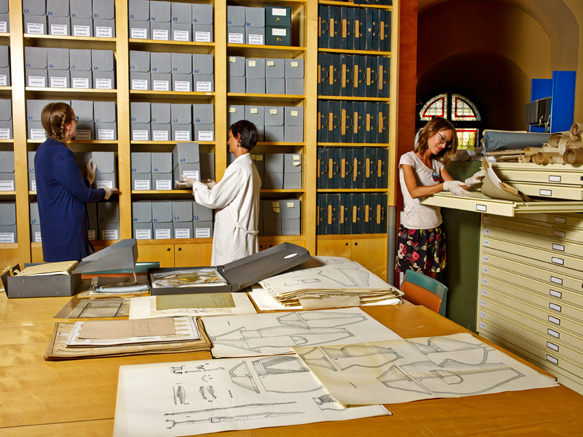 Photographie du centre des archives du musée d'Archéologie nationale