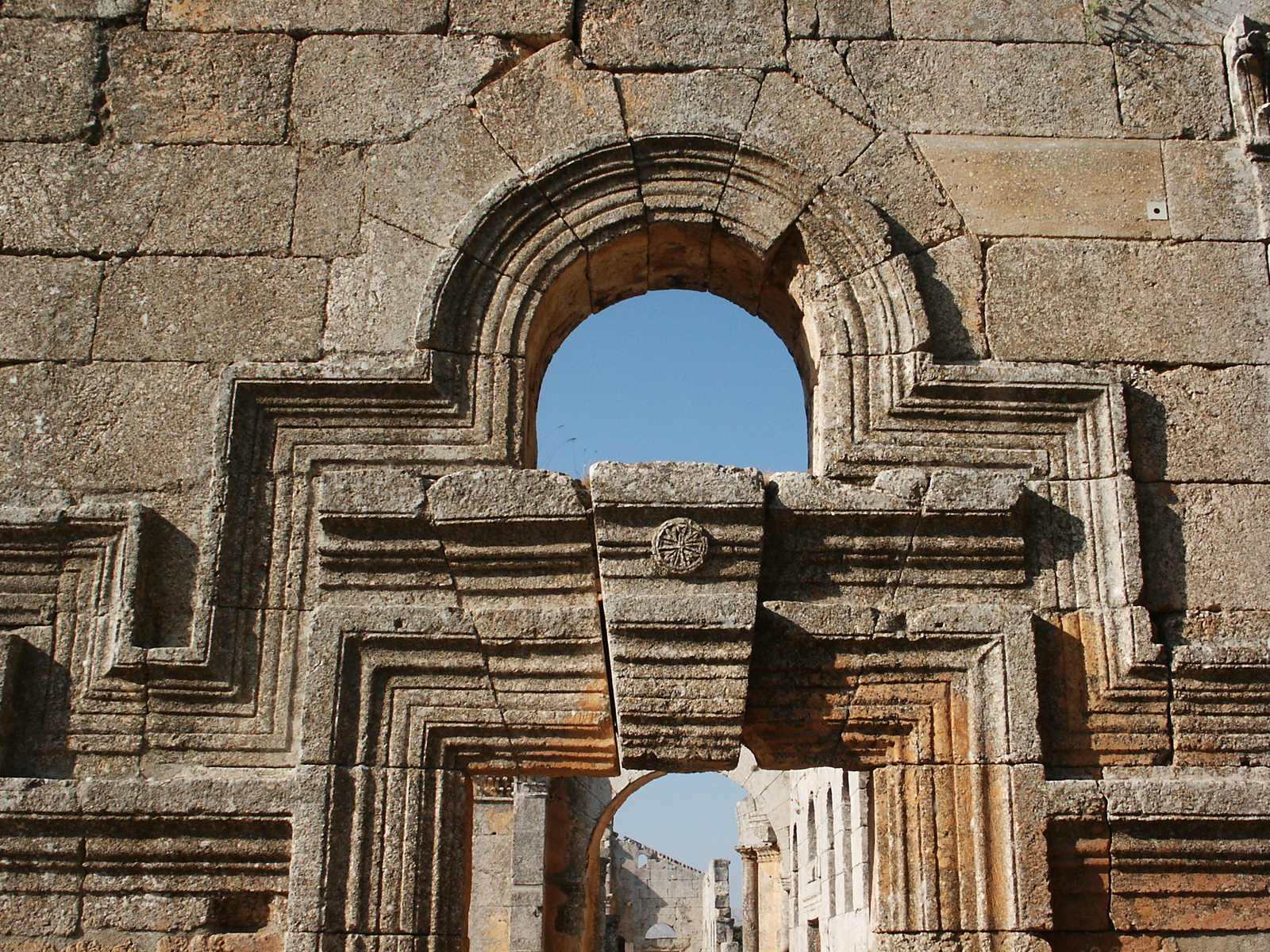 Linteau décoré du martyrion