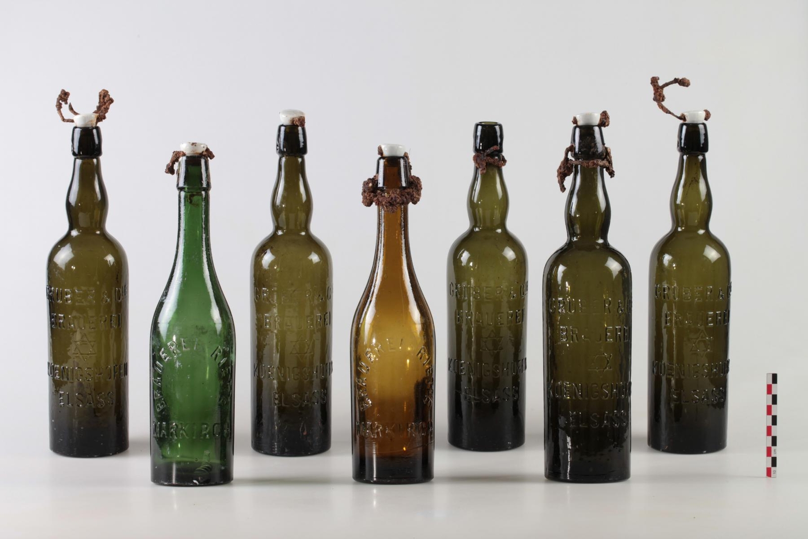 Bouteilles de bière provenant d'un cantonnement allemand  - Cl. I. Dechanez-Clerc, PAIR