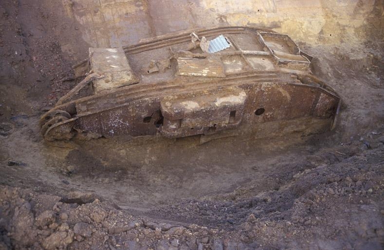 Le char britannique D. 51 "Deborah" découvert à Flesquières (Nord) - Cl. Jean-Marie Patin. Ministère de la Culture et de la Communication