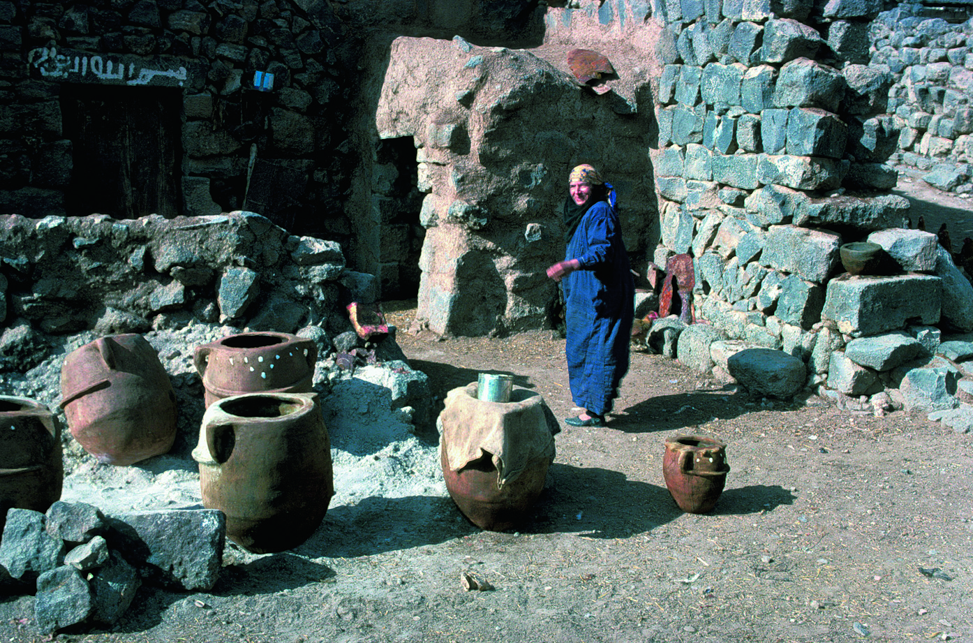 La potière et ses jarres.