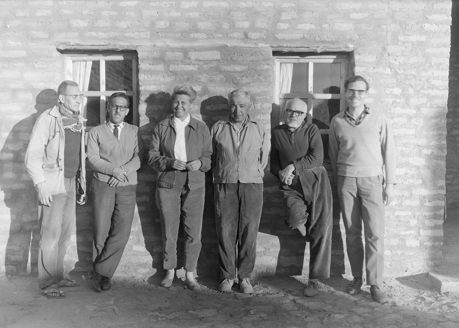 L’équipe de 1967. © Mission Archéologique française de Larsa, ARCH. MAE, THM310_AP13371