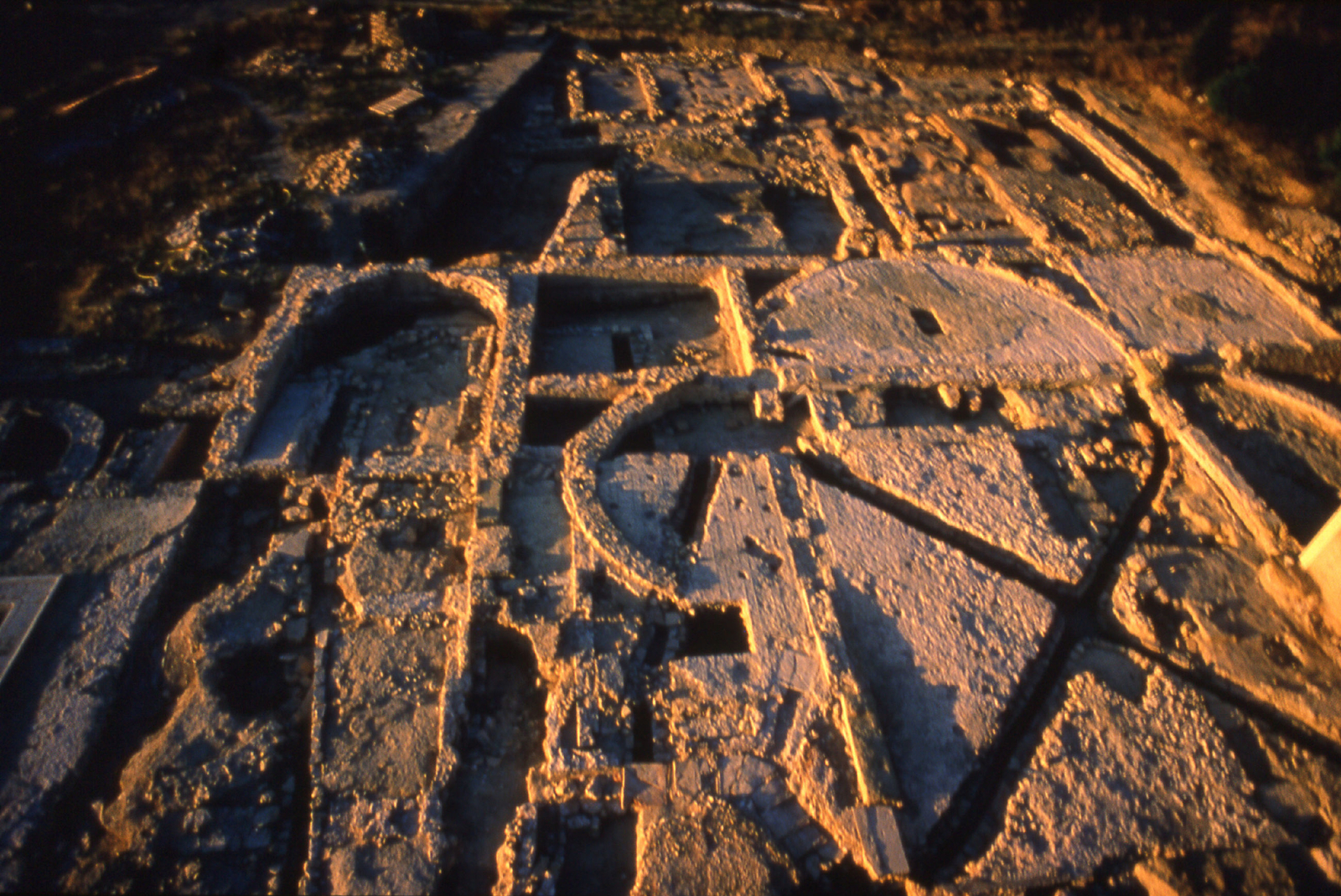 Après dépose des pavements, aspect du secteur résidentiel   