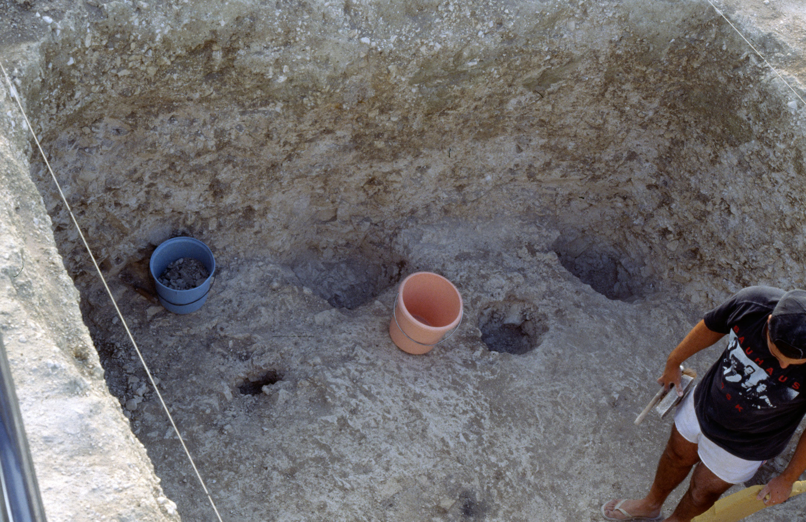 Tombe aristocratique de Vieux-les-Asfeld, en cours de fouille