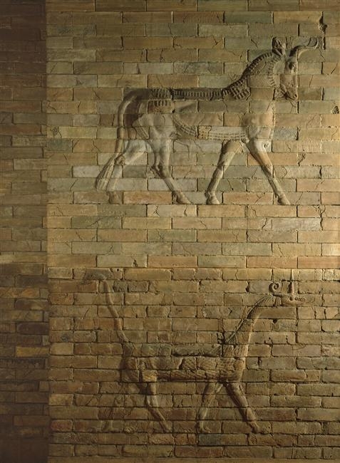 Dragon et taureau sur la Porte d'Ishtar