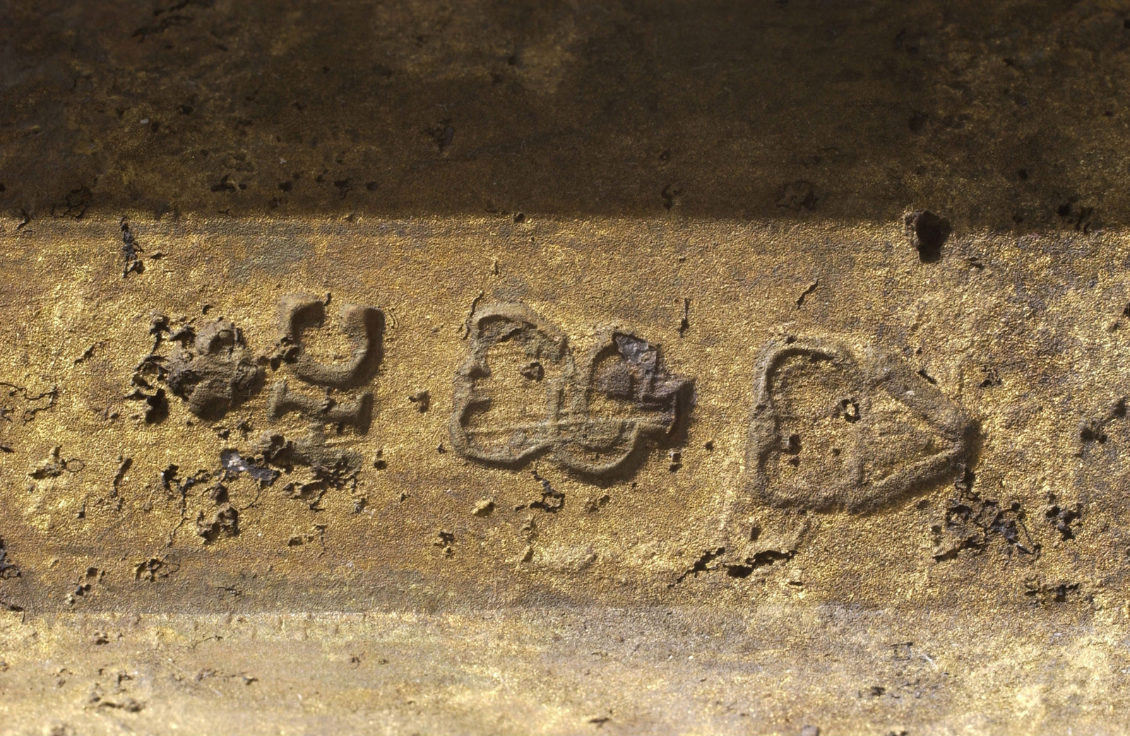 Photographie de marques sur un tromblon anglais