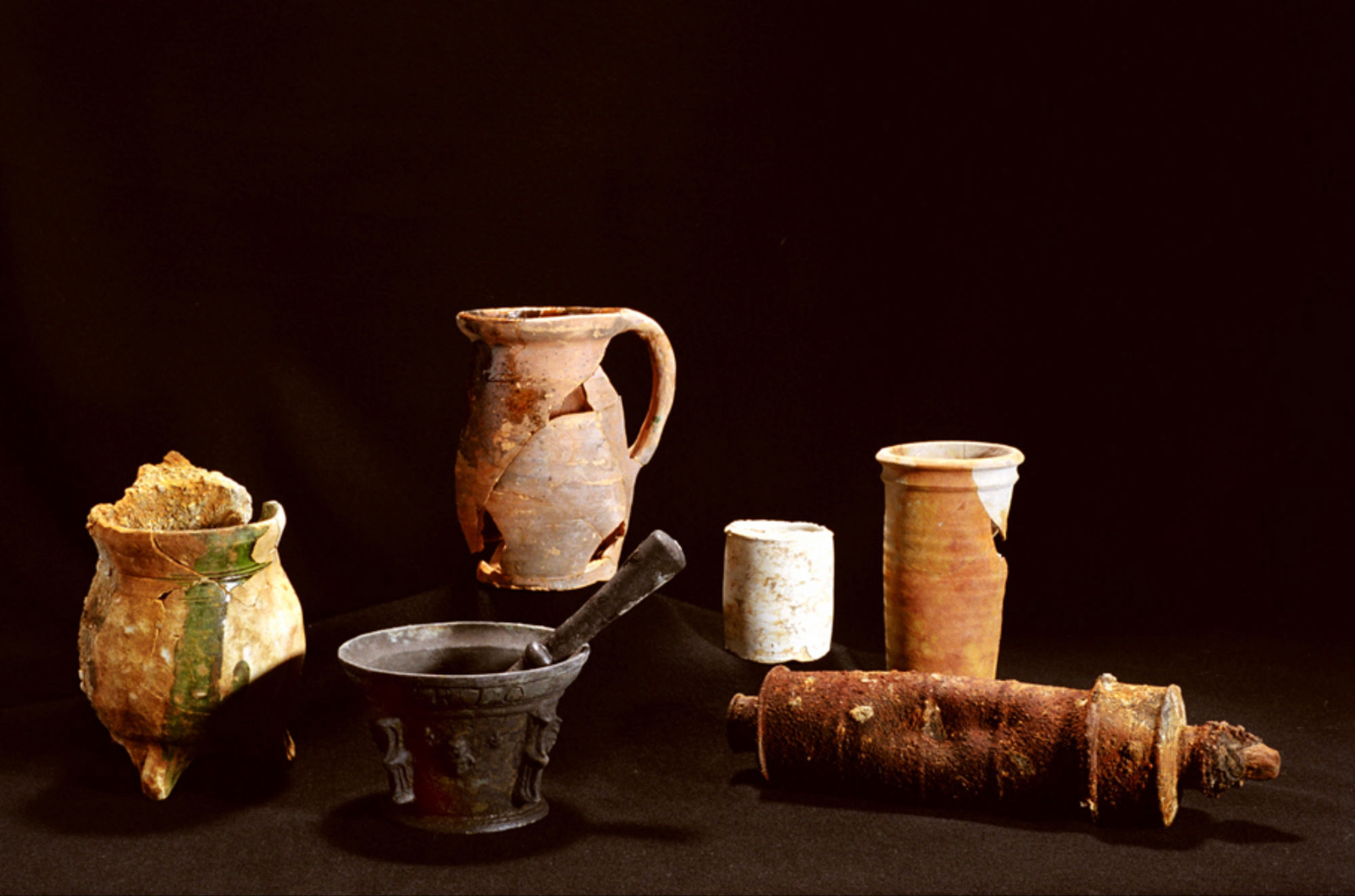 Photographie d'une sélection d'outils de chirurgien