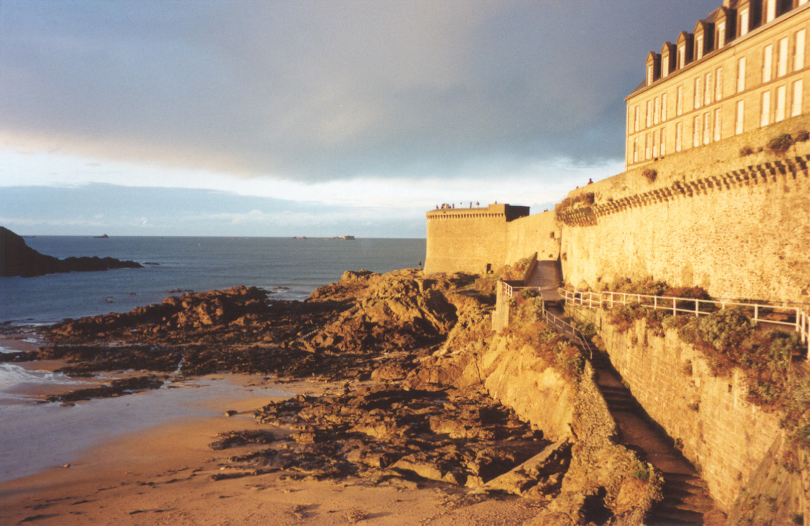 Photographie des remparts de Saint-Malo