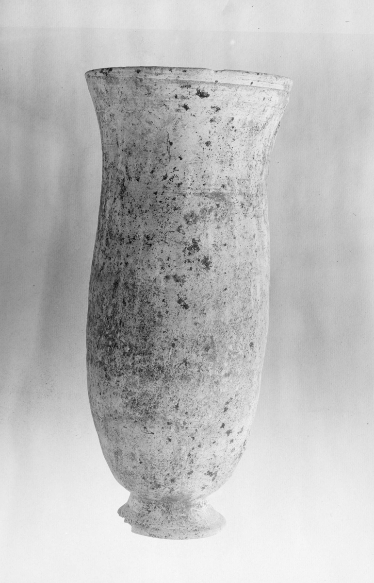 « Gobelet Larsa ». © Mission Archéologique française de Larsa, ARCH. MAE, THM310_AP13357