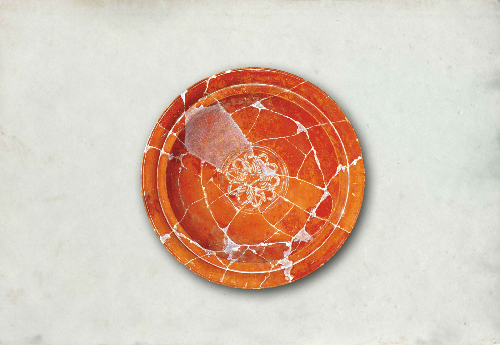 Plat en céramique africaine Claire D du début du Ve siècle  