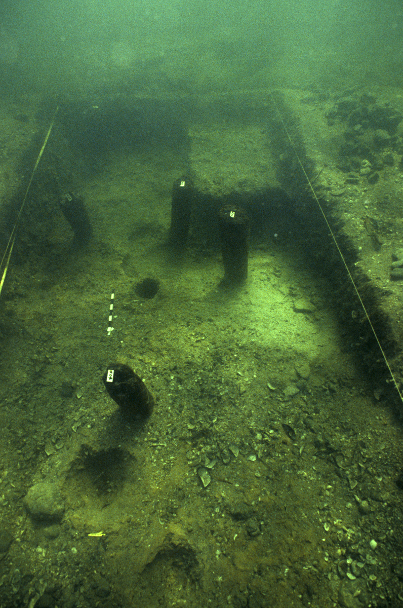 Photographie générale du site de Montpenèdre sous l'eau