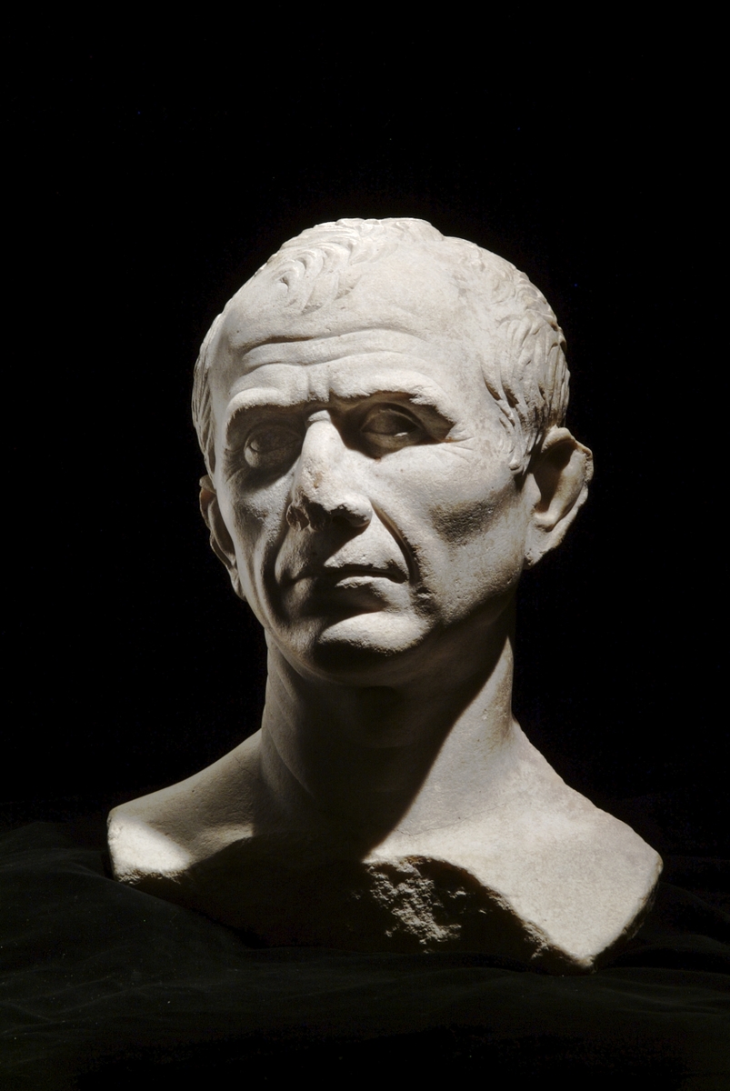 Photographie du buste de Jules César