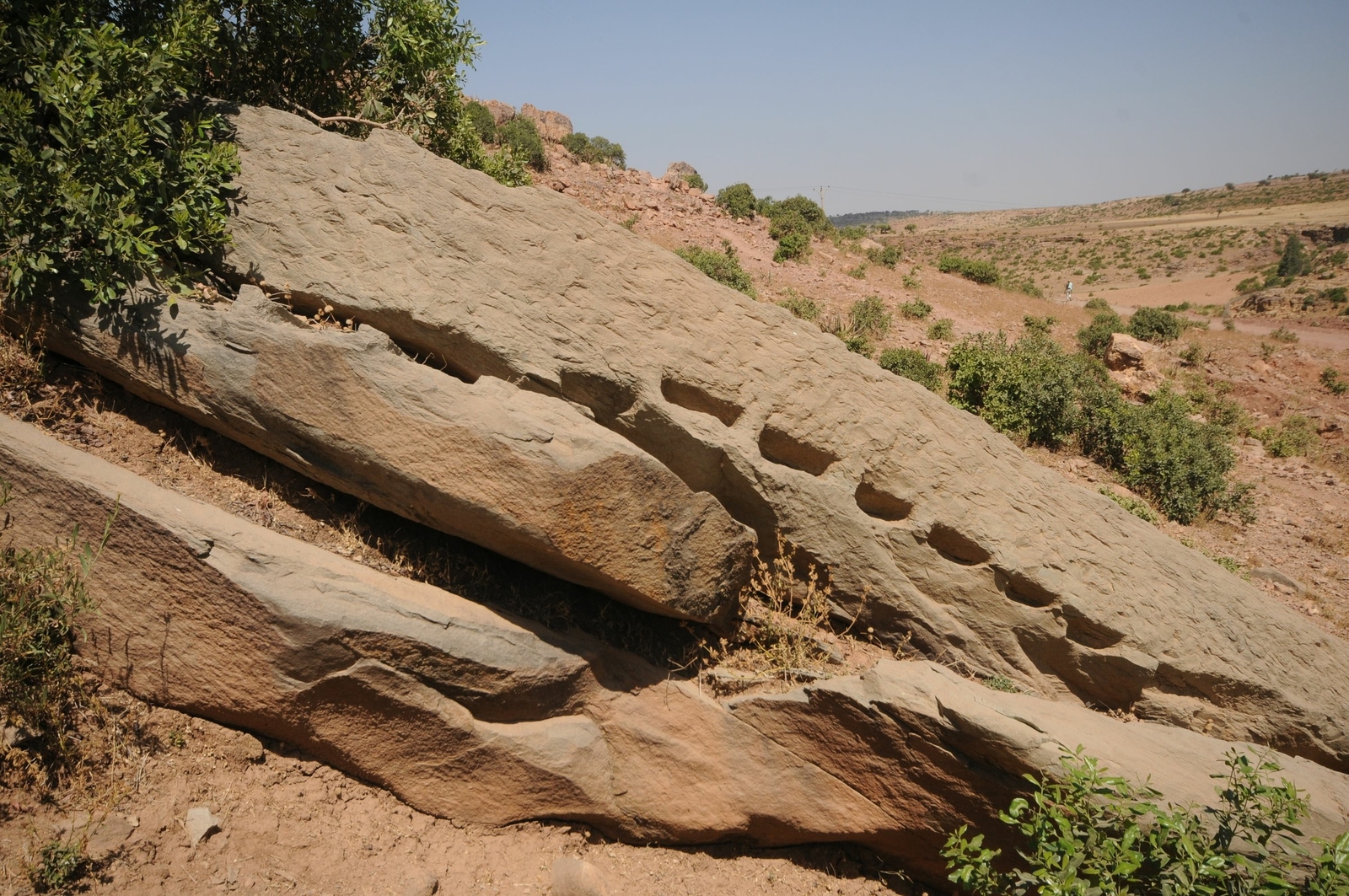 Blocs présentant des lignes d’emboîtures