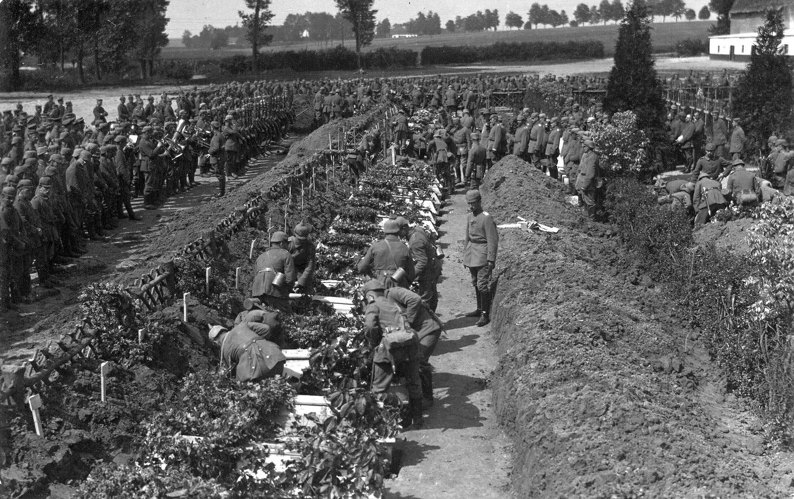Enterrement militaire pendant la Grande Guerre