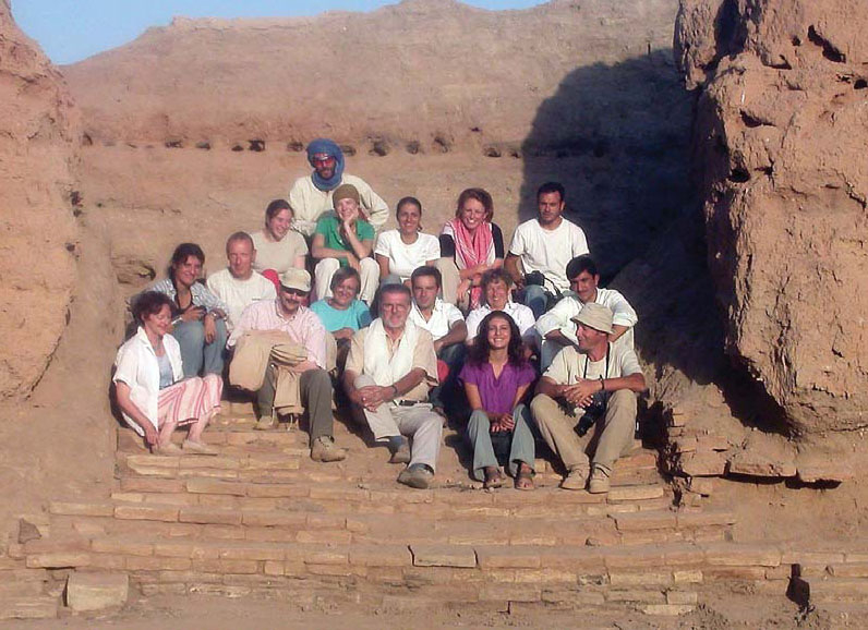 Équipe de fouille 2004