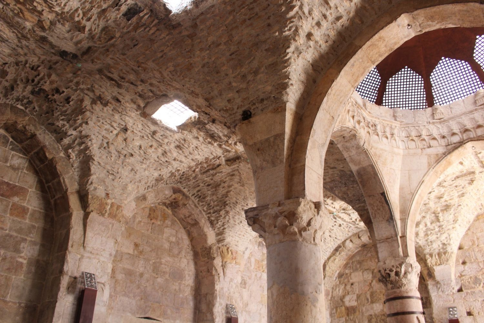 Photograph of the interior of the Krak des Chevaliers