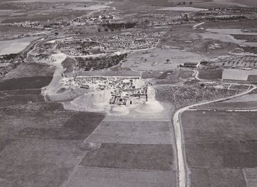 7 novembre 1930 vue aérienne de Minet el-Beida par l'armée du Levant. Archives du Collège de France
